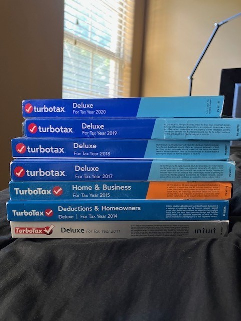 USED TurboTax Deluxe (2011, 2014, 2017, 2018, 2019, 2020) 2015 Home & Business
