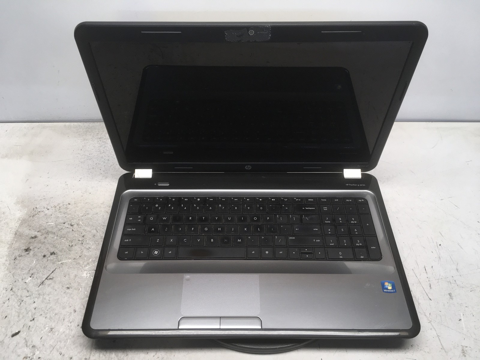 HP Pavilion G7-1261NR AMD A4-3300M 1900MHz 6 GB NO HDD No Batt