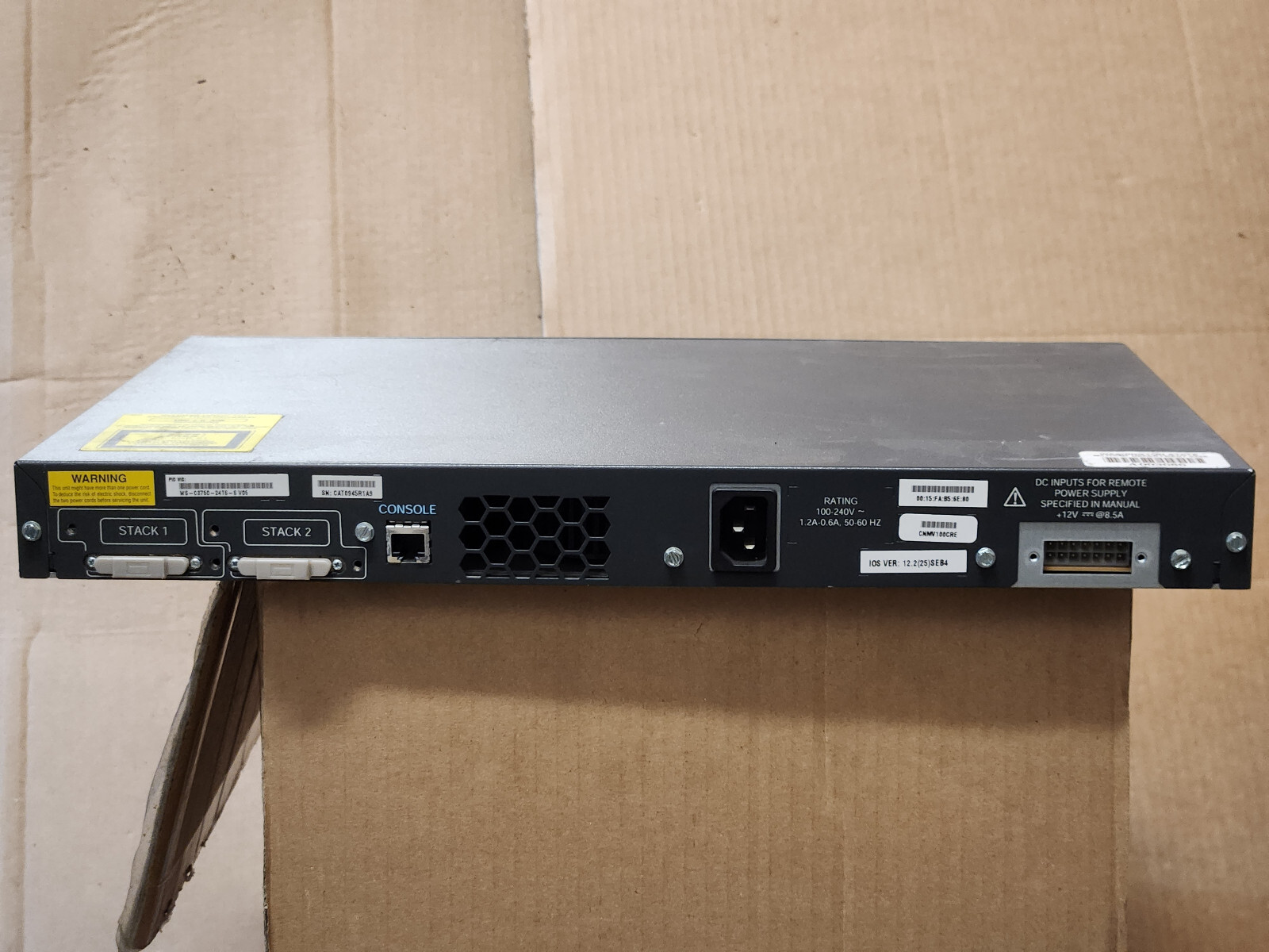 Cisco  Catalyst (WS-C3750-24TS-S) 24-Ports Rack-Mountable Switch Managed...