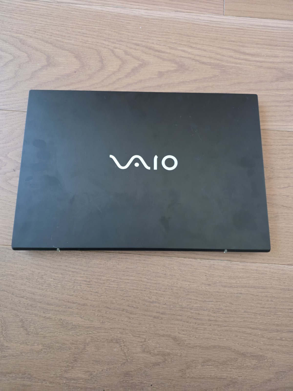 VAIO FE Series  14.1* Laptop 16 GB / 1TB