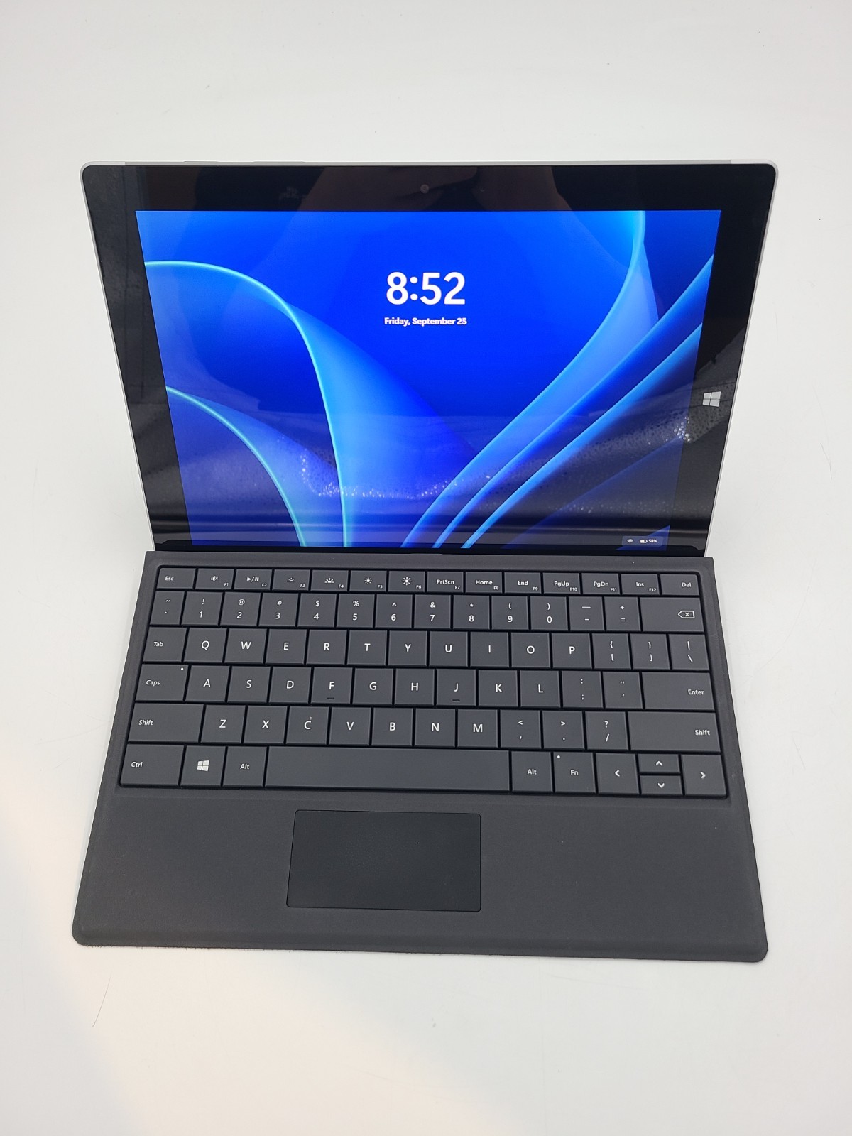 Microsoft Surface 3 [1645] X7-Z8700 1.60GHz 4GB Ram 64GB SSD Win 11 Pro