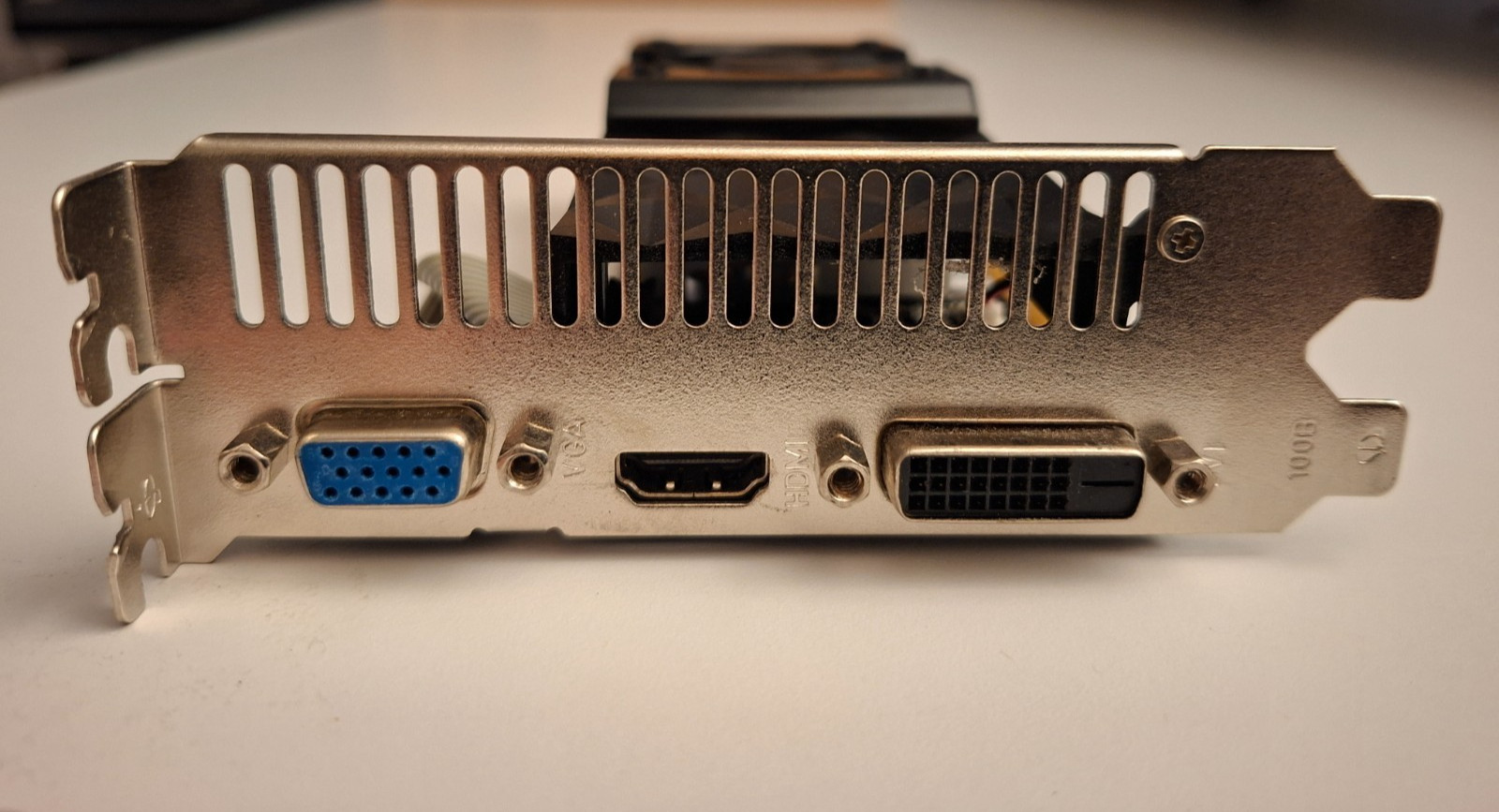 PNY GeForce GT 630 2048MB DDR3 PCI-Express 2.0 DVI+VGA+HDMI Graphics Card