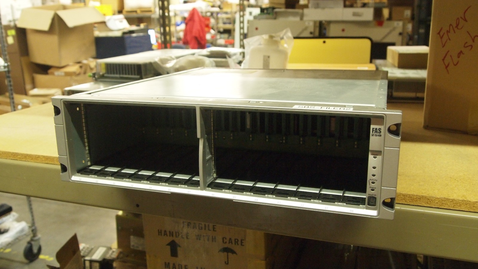 NetApp FAS250 RAID ARRAY FC Fiber SAN Network Appliance Filer 