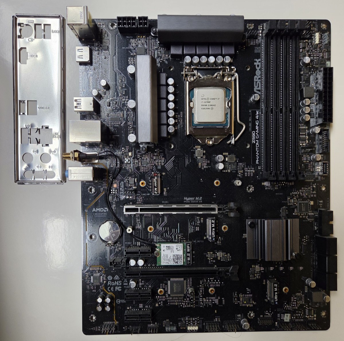 ASRock Z590 Phantom Gaming 4/ac i7-11700F 32GB DDR4-3600 Motherboard Combo