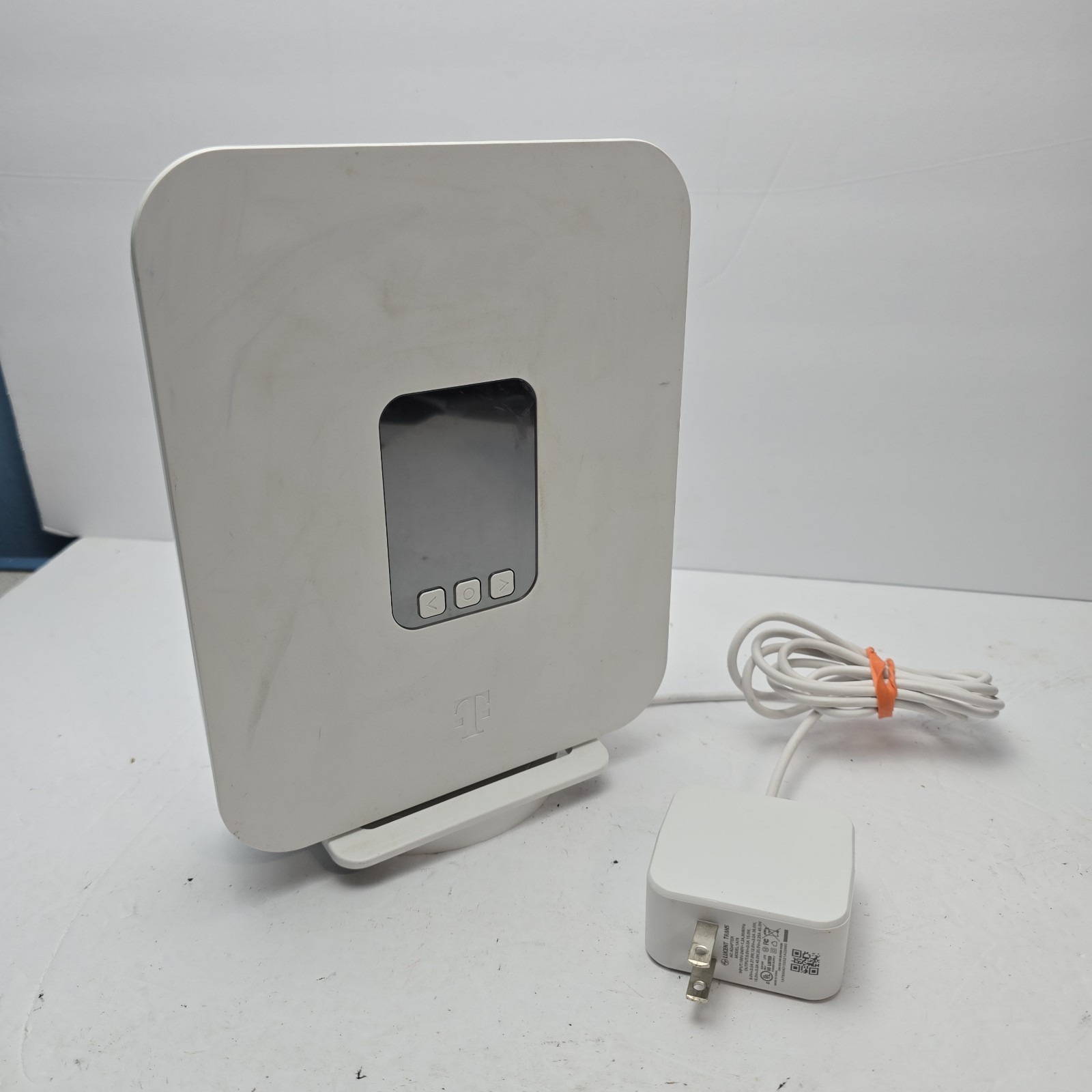 T-Mobile 5G Home Internet Gateway Router TMO-G4SE White Sercomm Wi-Fi 6