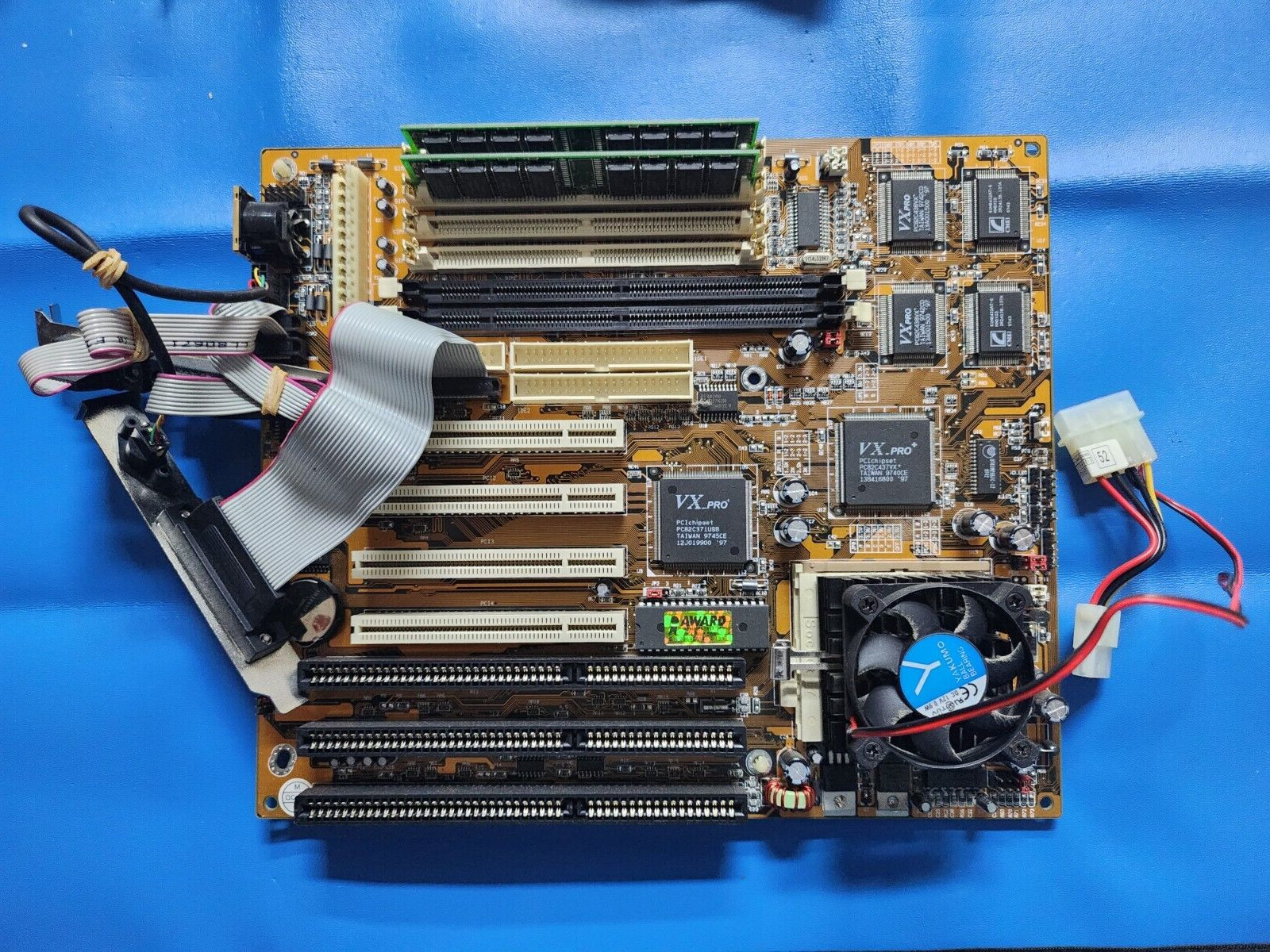 MOTHERBOARD Matsonic VXpro+, 32MB RAM,Cyrix 6x68MX 166Mhz, S3 TrioV+ 2MB