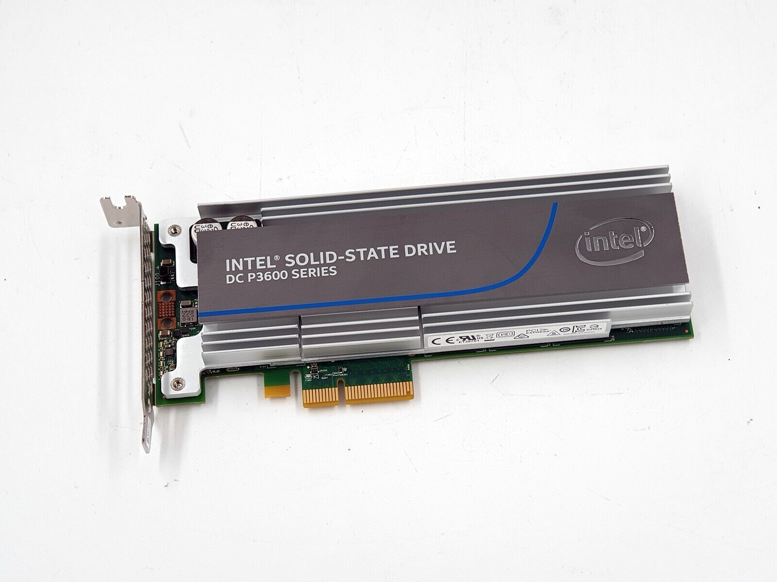 Intel DC P3600 Series SSDPEDME016T4S 1.6 TB PCIe SSD Oracle P3605