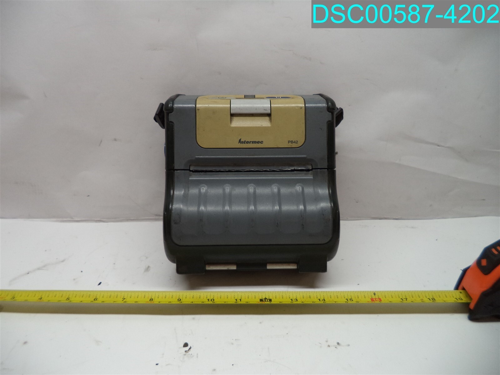 Used INTERMEC PB42C MOBILE THERMAL RECEIPT PRINTER PB42C0B10100P