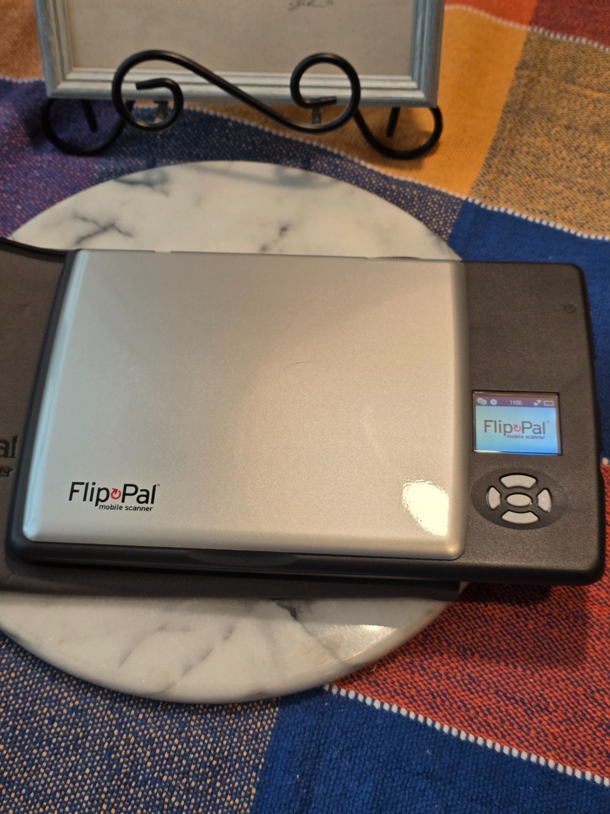 Flip-Pal 100C Mobile Scanner w/ Soft Case Cordless Portable Flatbed TESTED