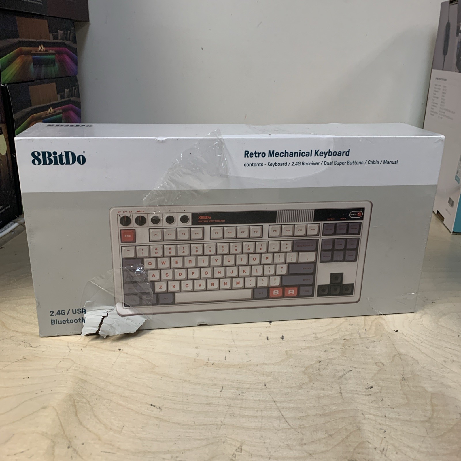 8BitDo Retro Mechanical Keyboard N Edition NES Style Wireless BOX DAMAGED