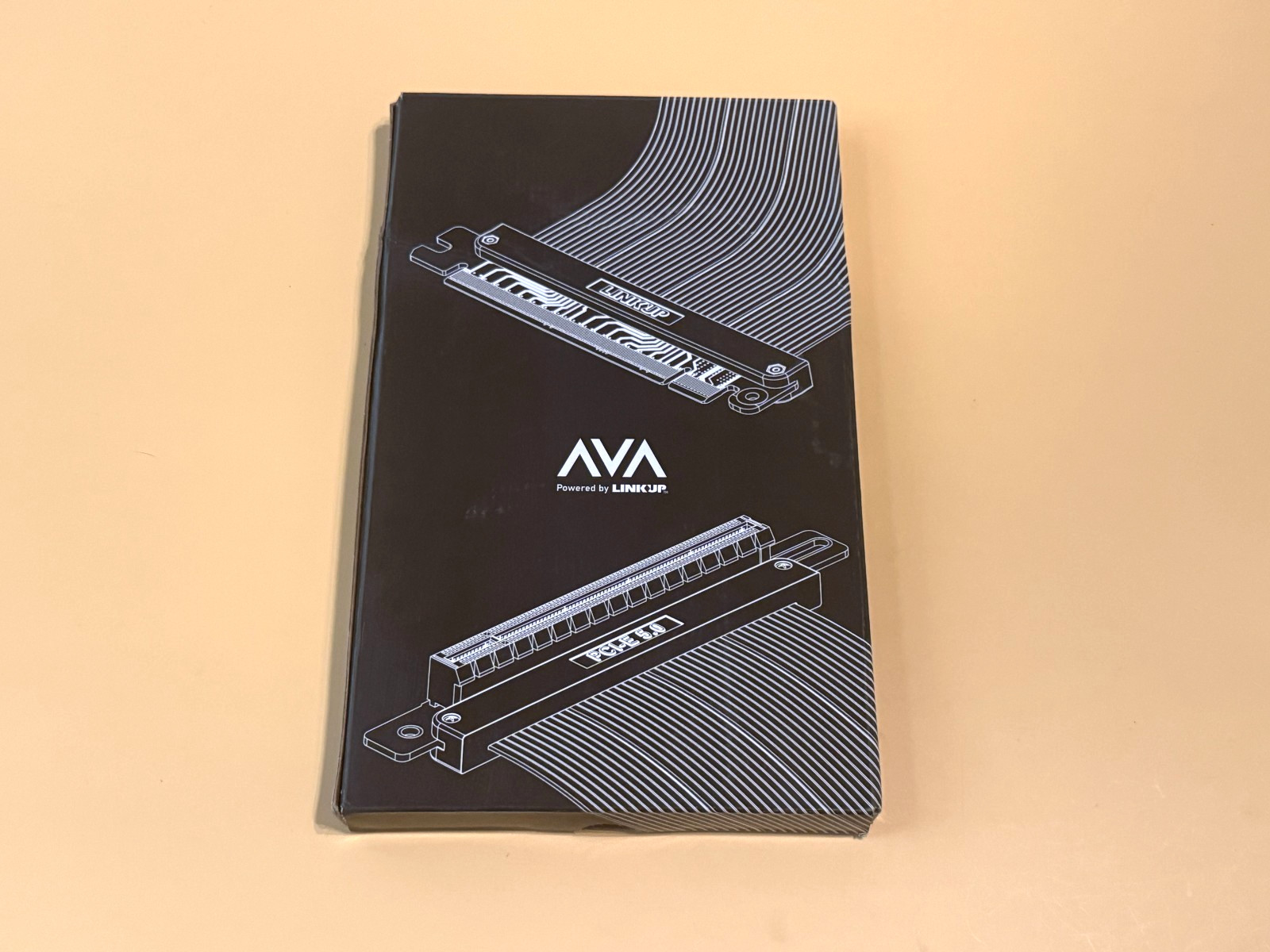 LINKUP AVA5 PCIe 5.0 Riser Cable RTX 5090 Right Angle 20CM - AG-P5-33SR-020BK-V2