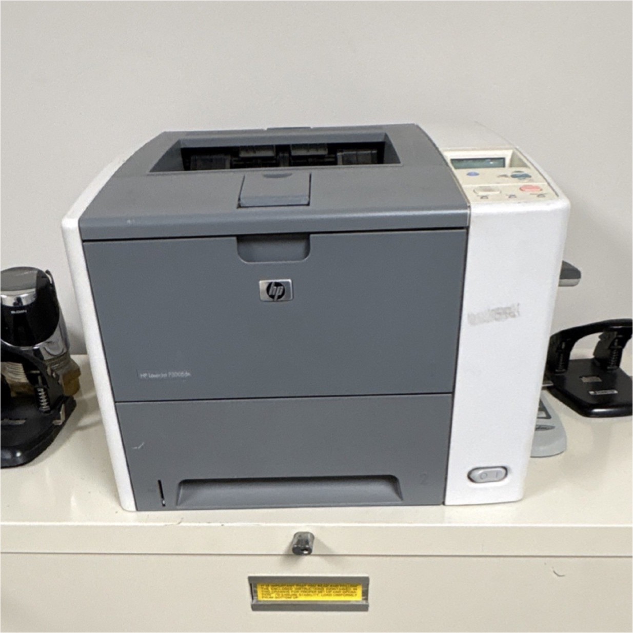 HP LaserJet P3005dn Monochrome Laser Printer Duplex Ethernet USB 30ppm