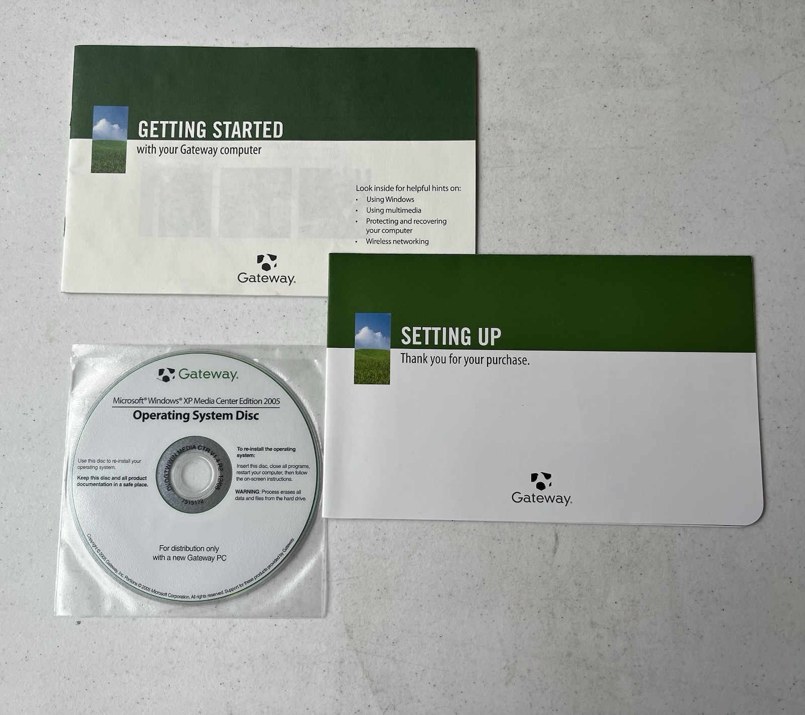 Gateway Windows XP Media Center 2005 Operating System Disc & Manuals Kit 7515344