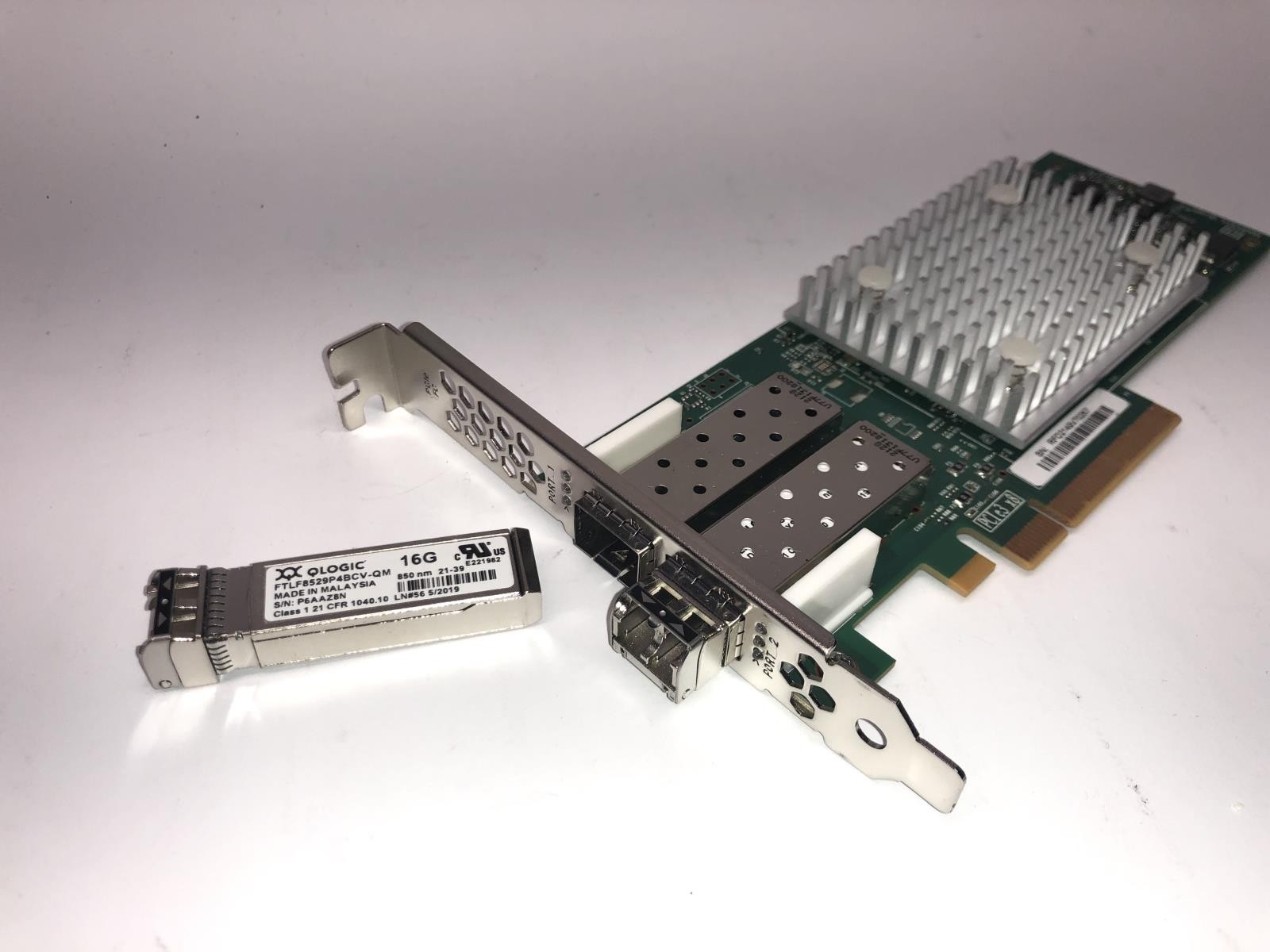 Dell Qlogic 16GB Dual Port Adapter QLE2692-SR + (2) 16Gb Transceivers - VGC