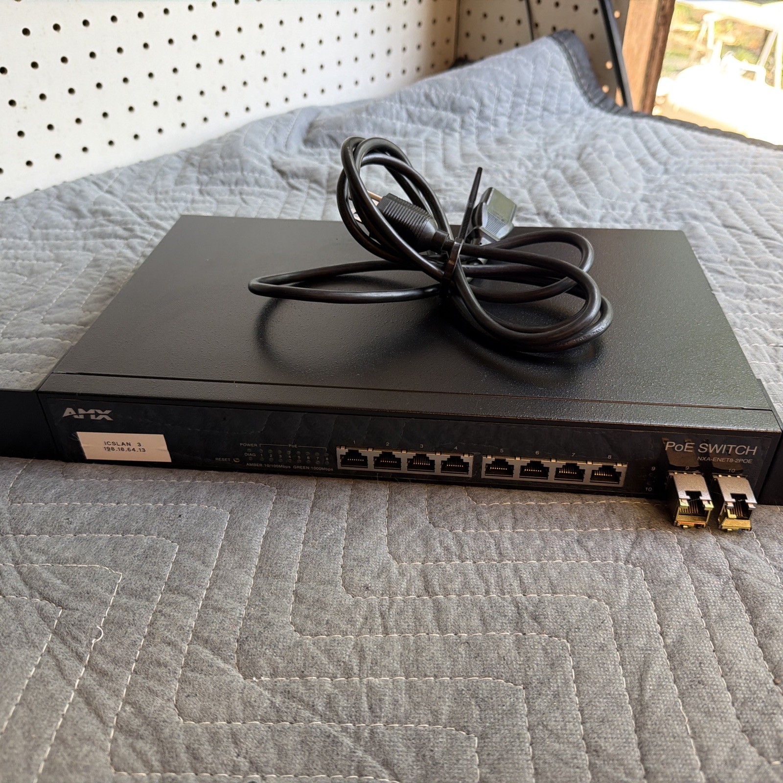 AMX NXA-ENET8-2POE POE Switch Model No. FG2178-63