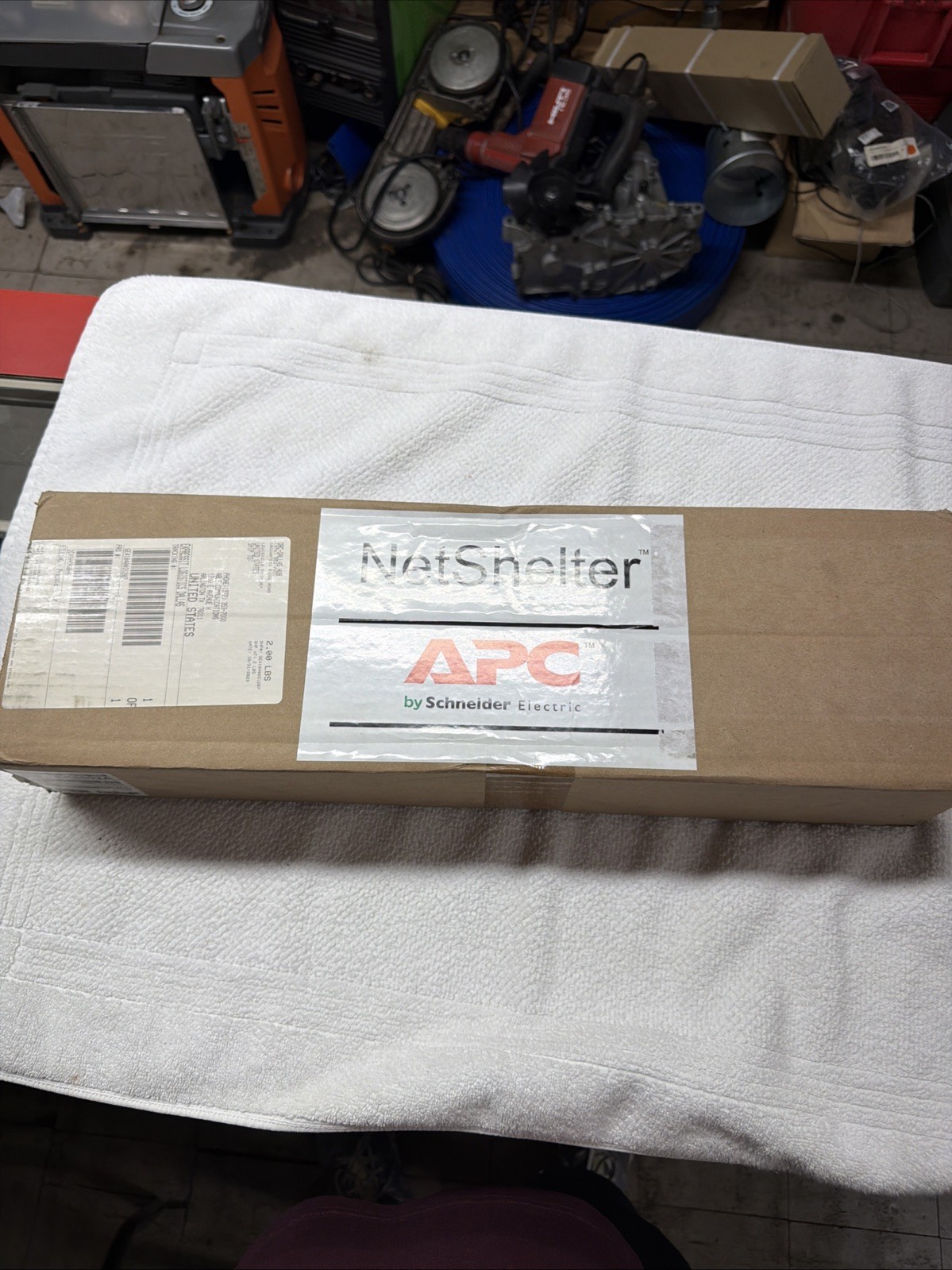 APC by Schneider Electric NetShelter AR8602A