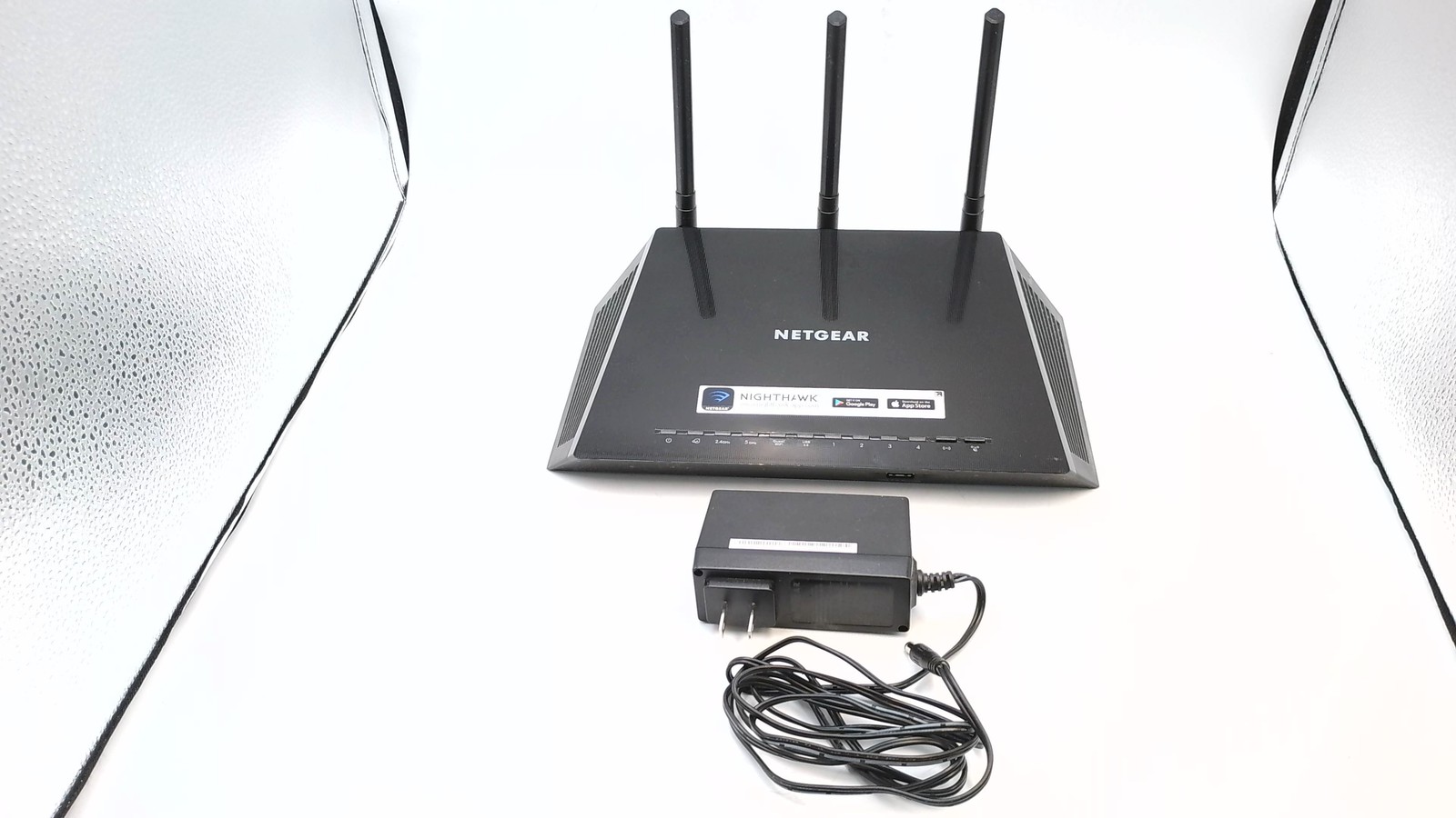 NETGEAR Nighthawk Pro Gaming XR500 Wi-Fi Router PC1722986