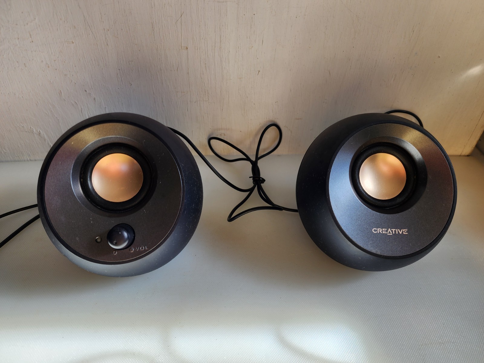 Creative Pebble V2 USB-C Powered Desktop Speakers