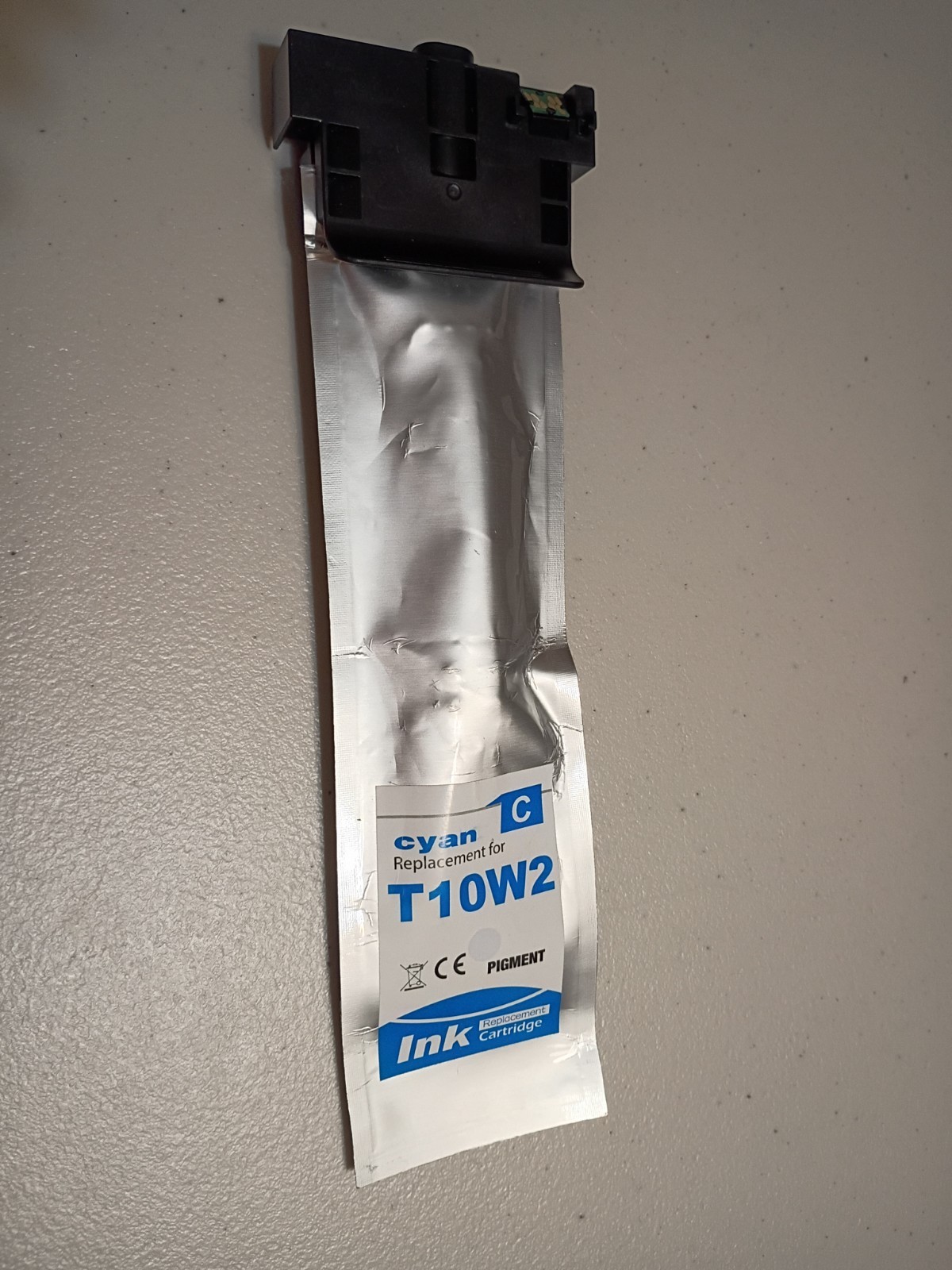 T10W2 Cyan Inkjet Bag W-Chip Compatible for Epson WorkForce ProWF-C5390/WF-C5890