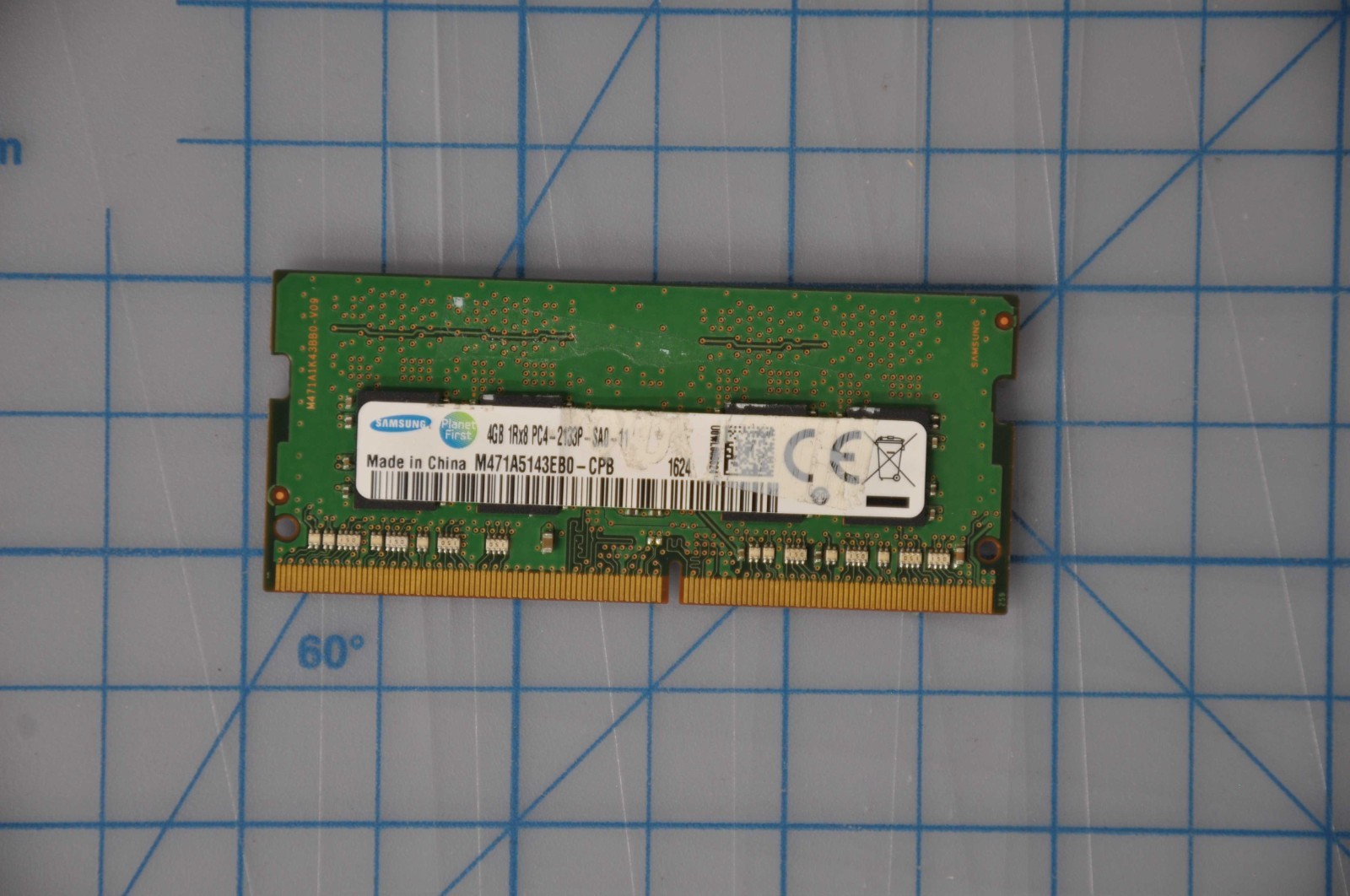 SAMSUNG 4GB DDR4 PC4-2133P (CA611) USED M471A5143EB0-CPB