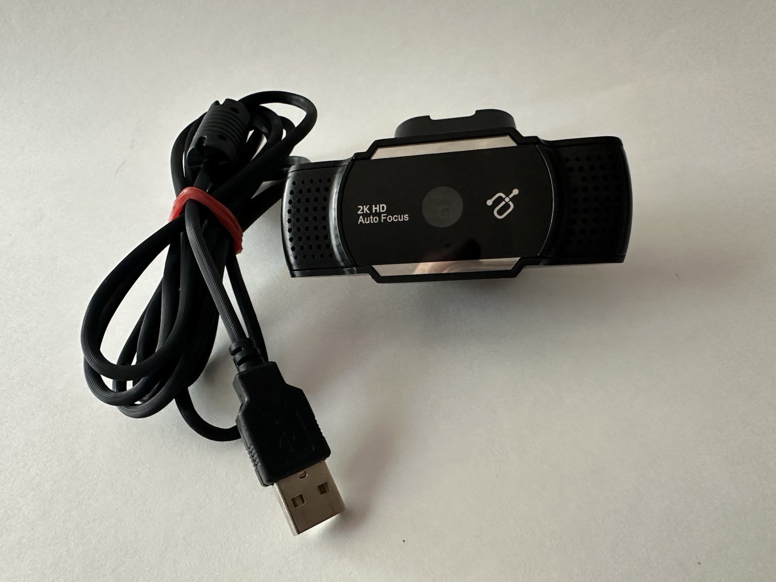Aluratek 2K HD Webcam with Dual Stereo Noise Cancelling Mics, Auto Focus
