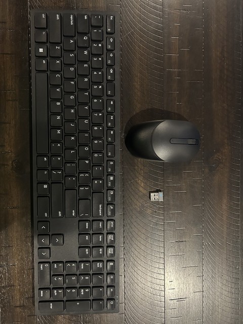 Dell Pro KM5221W Wireless Keyboard Mouse Set USB Receiver Open Box Tested