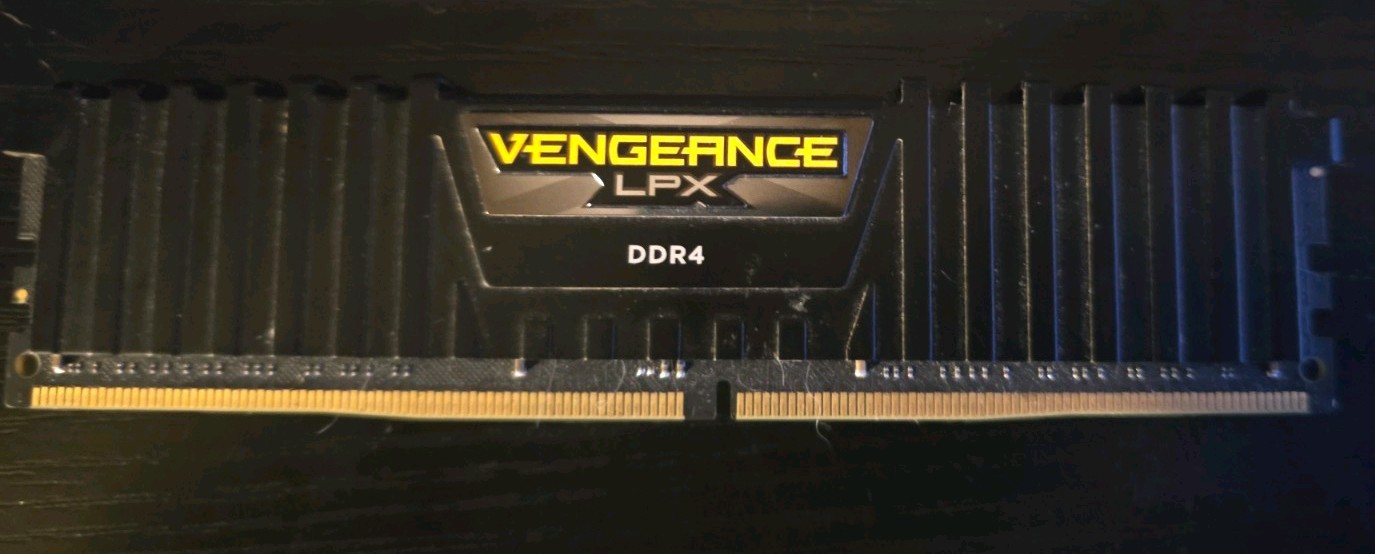 Corsair Vengeance LPX 16GB DDR4-3600