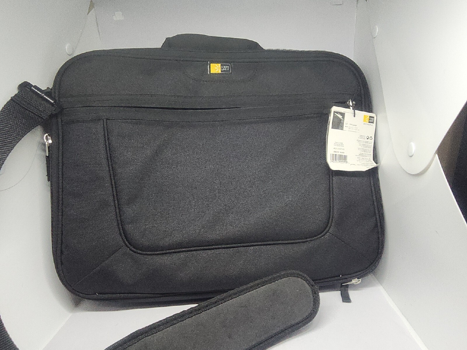 Case Logic 15.6-Inch Laptop Case (VNCI-215) , Black , computer