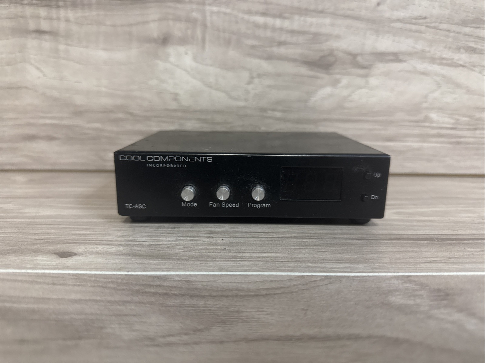 Cool Components Advanced System Controller TC-ASC Fan Controller NO POWER COR A2