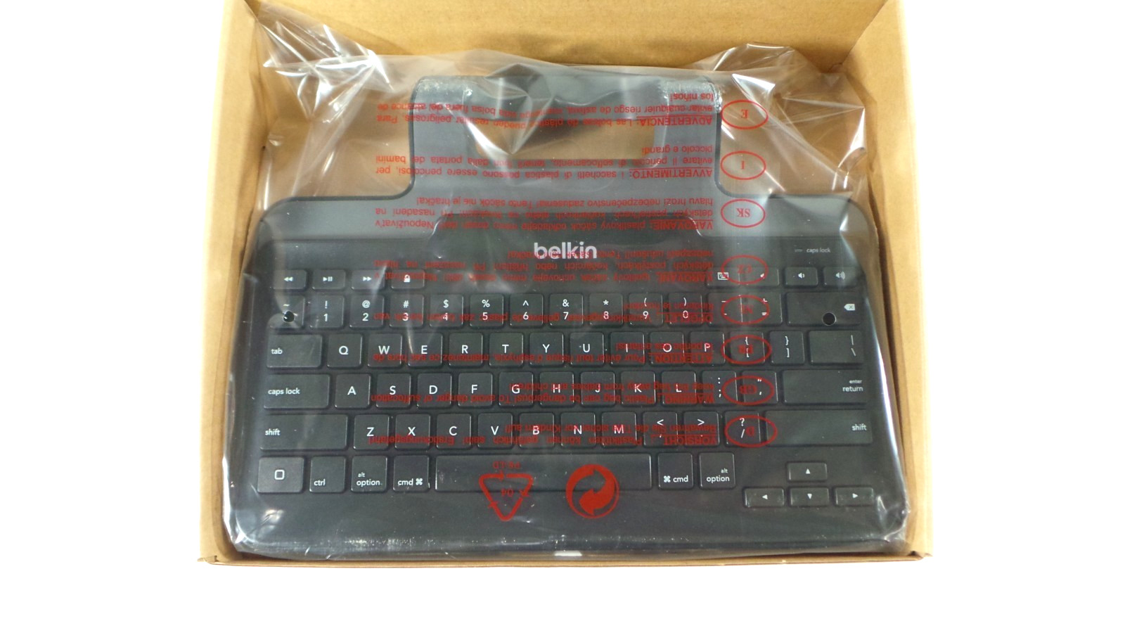 Lot of 54 Belkin Wired Keyboard & Tablet Stand For Apple iPad Lightning B2B130