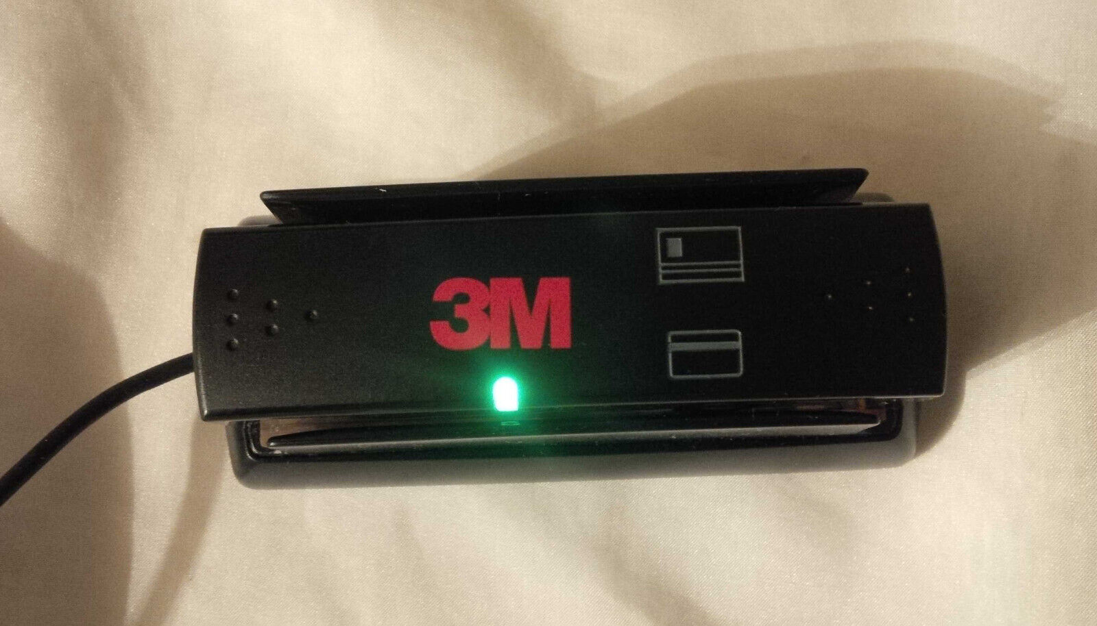 3M CR100M Passport Reader Credit Card Scanner W/ Drivers & WizzForms Trial CD