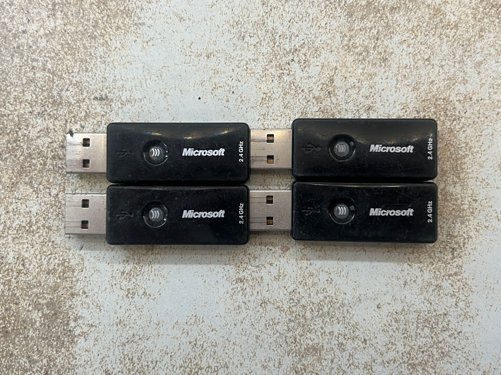 LOT OF 4 Microsoft Model 1123 2.4Ghz Transceiver USB Dongle