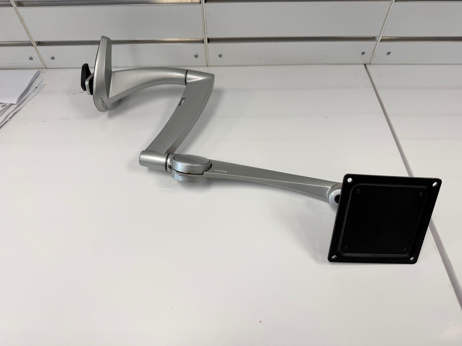 Ergotron Neo-Flex Adjustable Desk Mount Monitor Arm