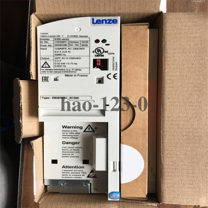 1PC NEW Lenze E82EV551_2C200 E82EV551K2C200 Inverter(DHL/FedEx)Fast delivery