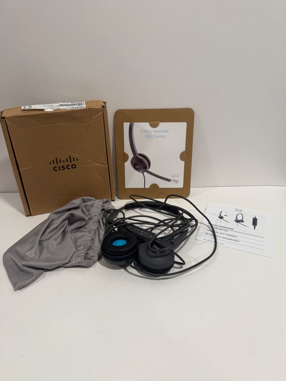 Cisco Headset 522 (Wired Dual with 3.5mm connector and USB-A Adapter)