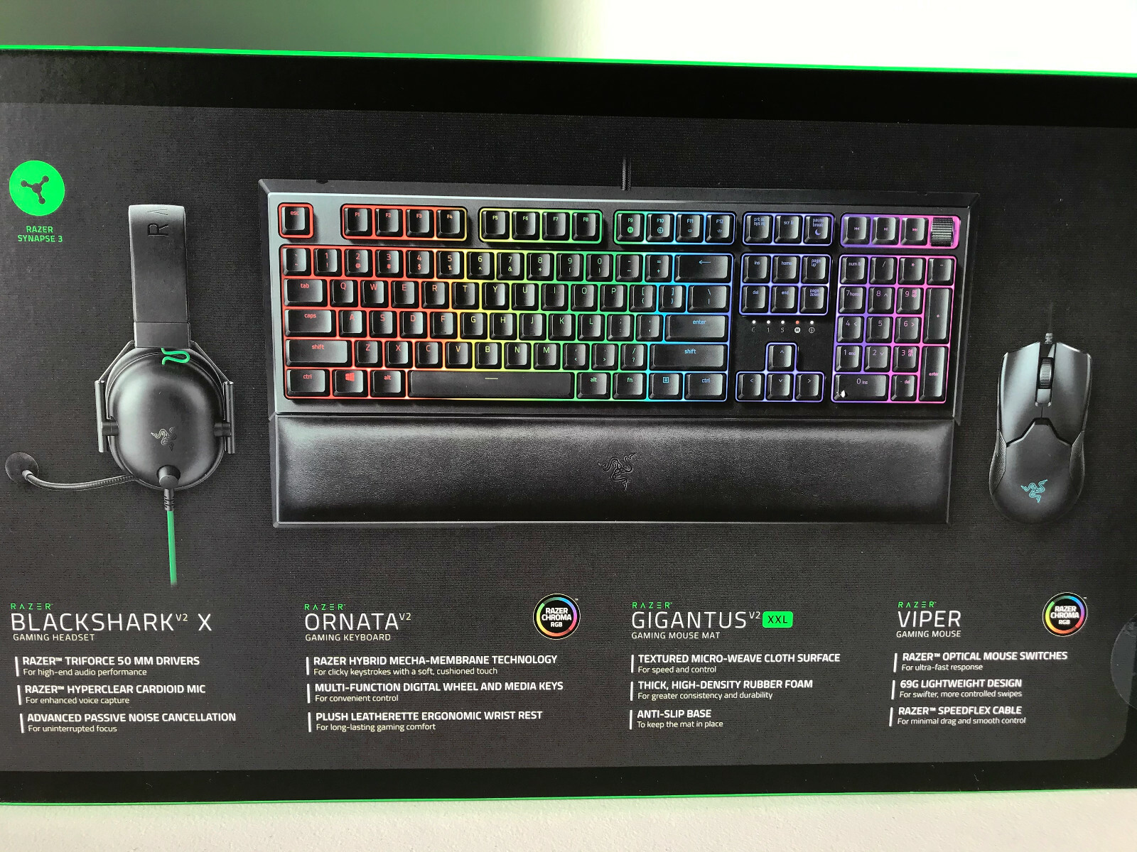 Razer All-Star Gaming Bundle ORNATA Keyboa + VIPER + BLACKSHARK X + GIGANTUS XXL