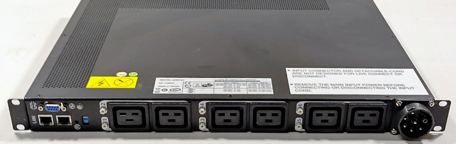 IBM Intelligent Enterprise PDU+ 42R8743 6x C19 + 3x C13 Rack Mount w/ Cord 39M54