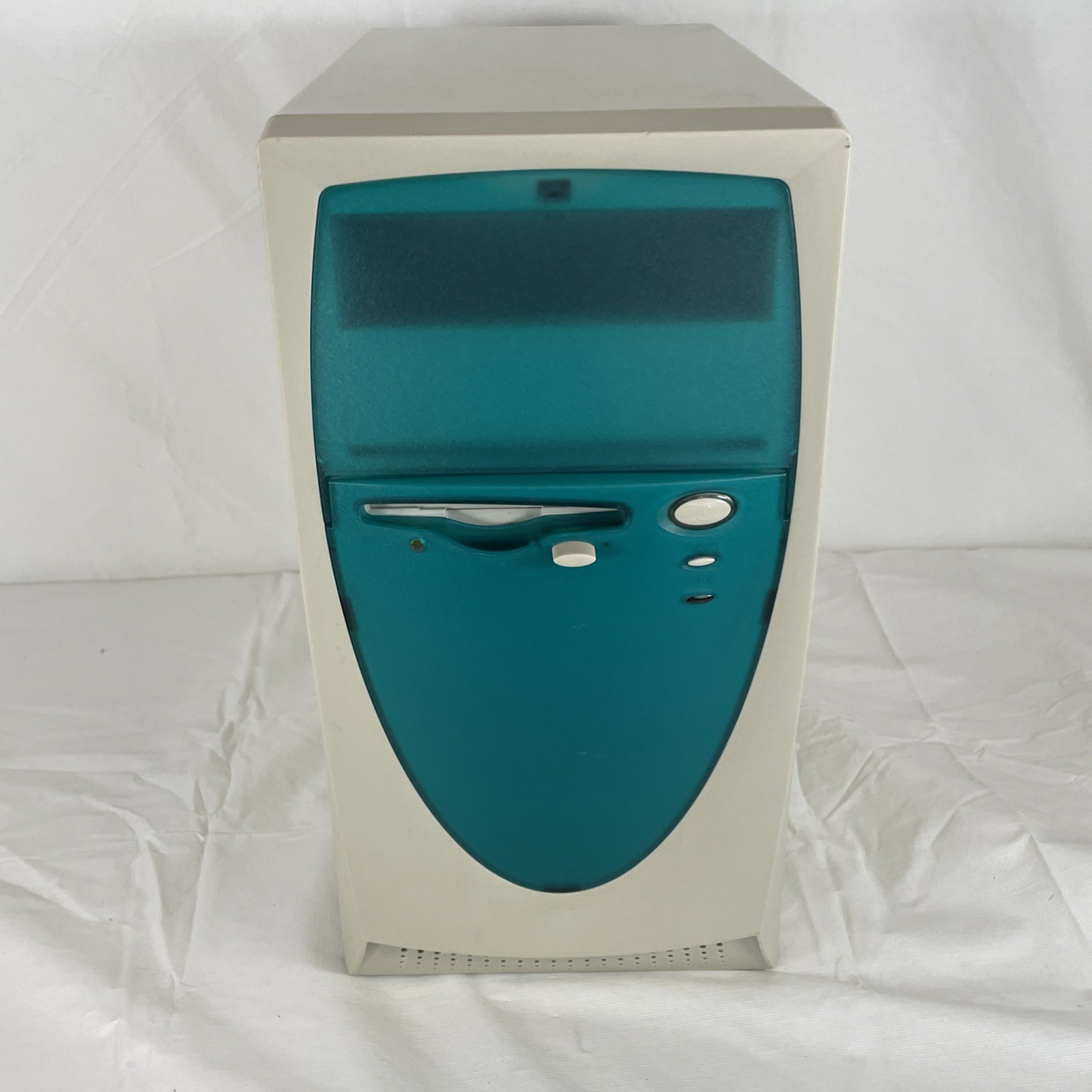 Vintage Beige Micro-ATX Desktop Computer Case