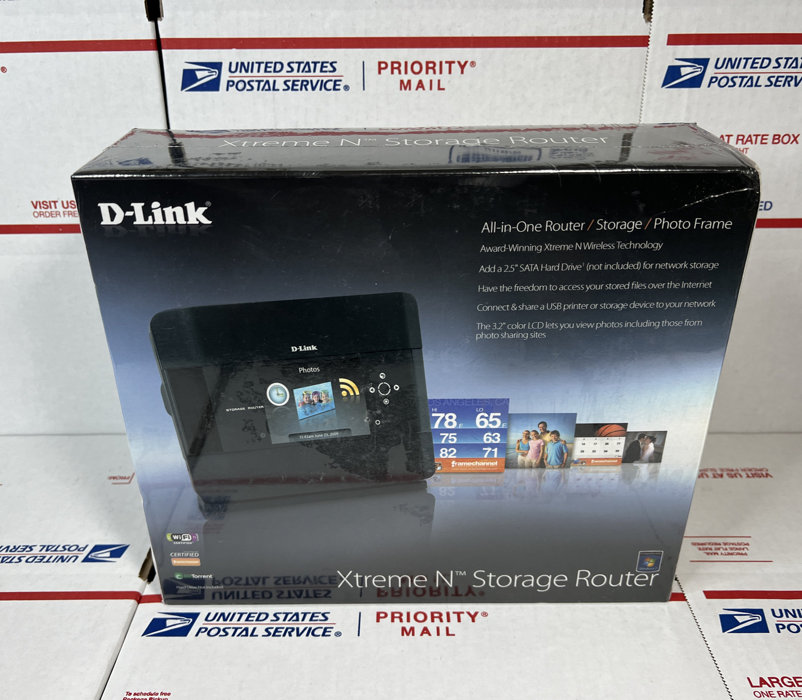 D-Link Xtreme N 300 Mbps Gigabit Wireless N Router (DIR-685)- SAME DAY SHIP