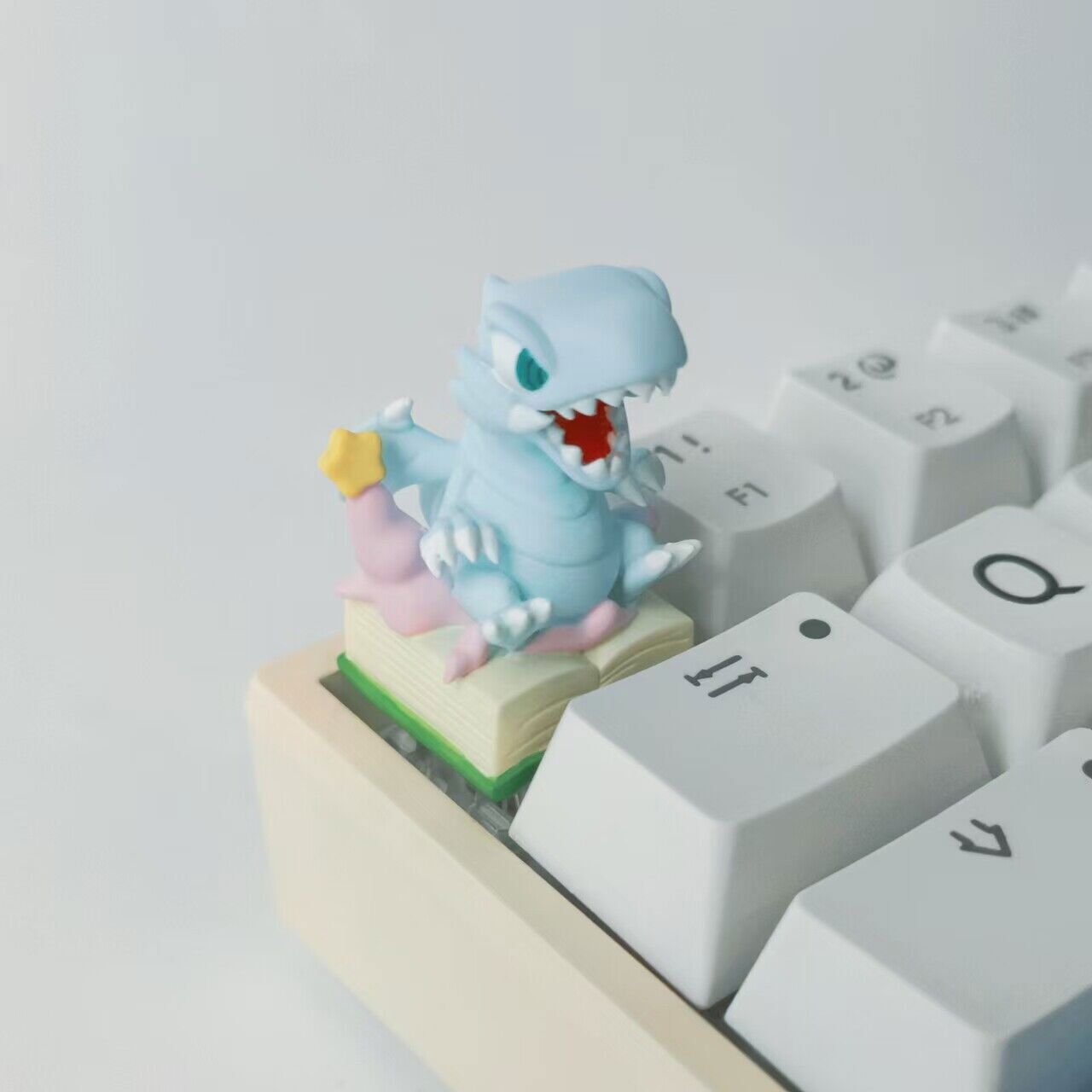New Yu-Gi-Oh Key Cap Resin Layered Drip Gel Artisan Mechanical Keyboard Keycaps