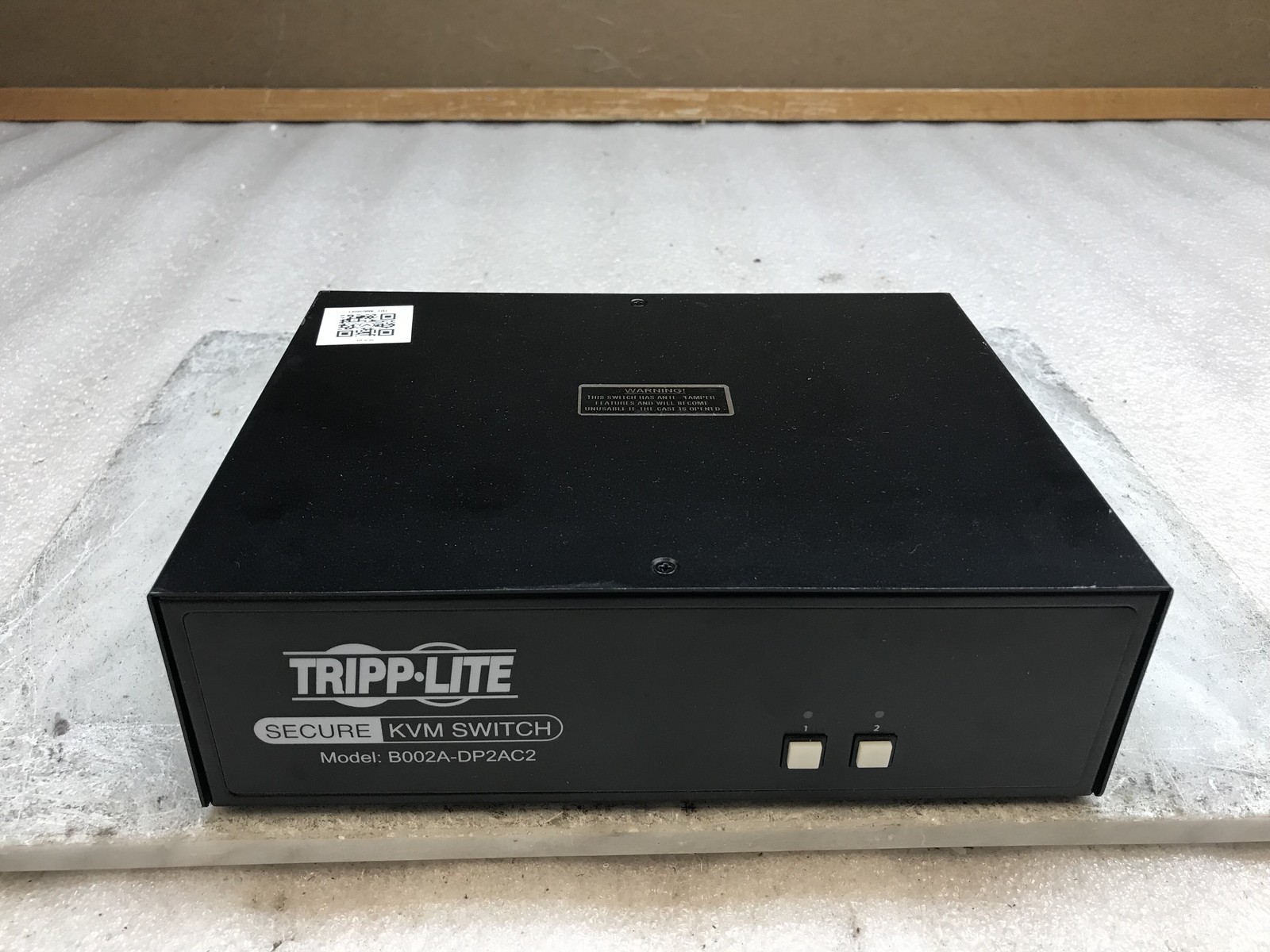 Tripp Lite B002A-DP2A2 | 2-Port Dual Monitor Secure KVM Switch
