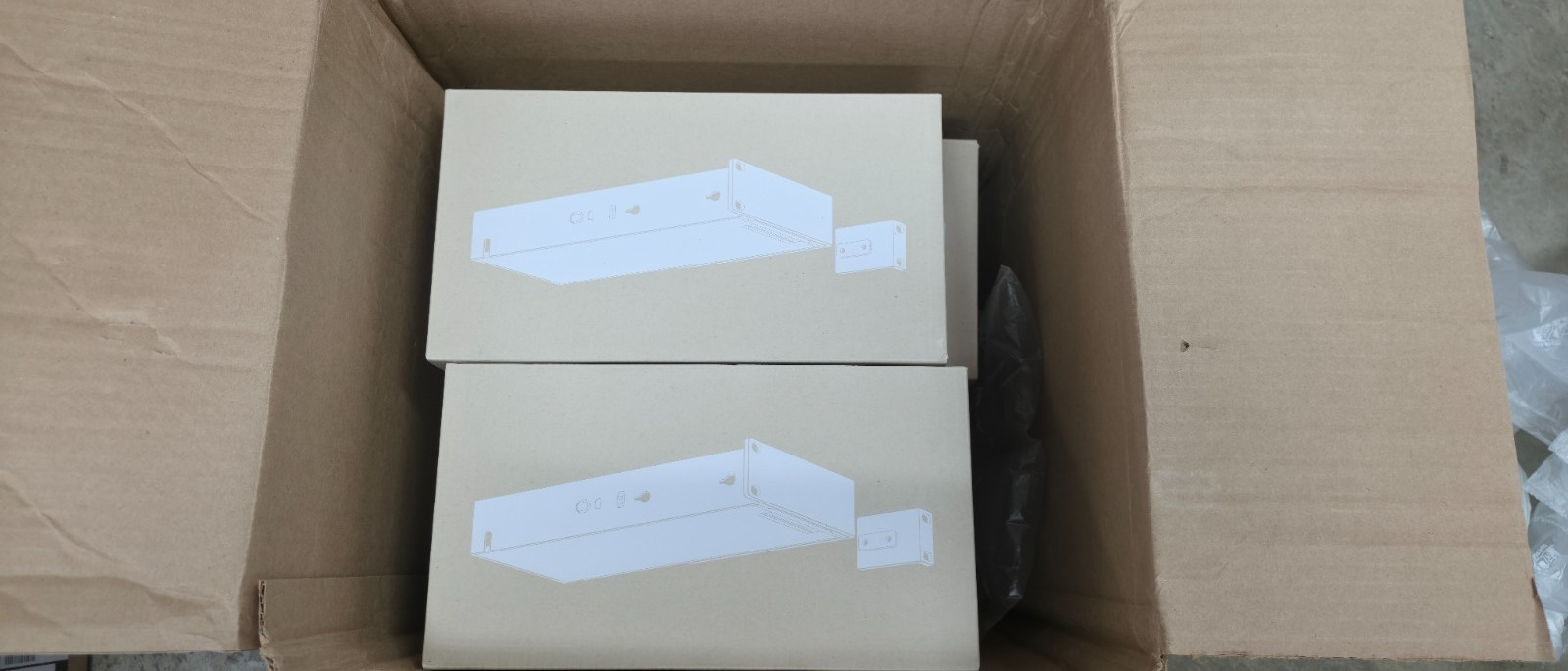 Ubiquiti Pro Max 16 Rack Mount UACC-Pro-Max-16-RM Rack Mount Kit New In Box