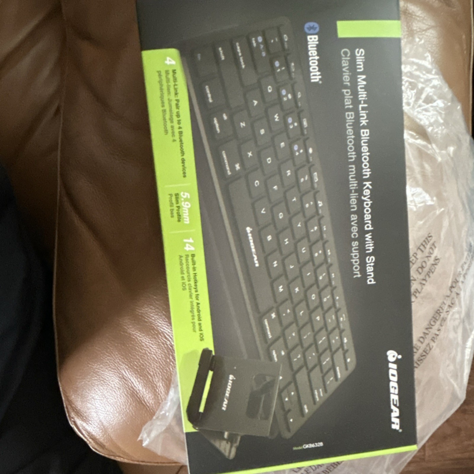 IOGEAR Slim Bluetooth Keyboard GKB632B Multi-Link Built-in Stand Black