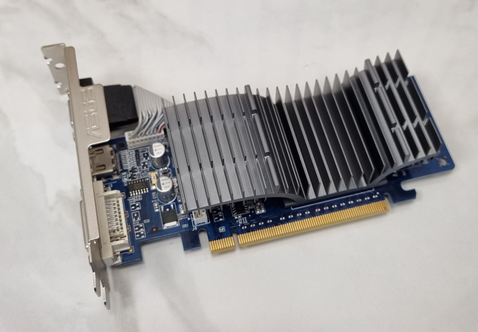 ASUS GeForce 210 Silent 512MB DDR2 PCIe Graphics Card HDMI DVI VGA EN210 Passive