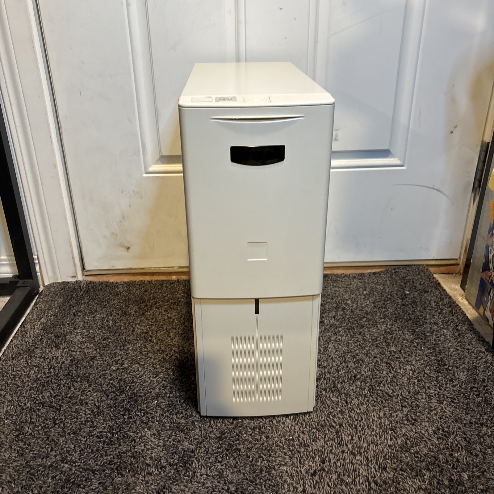 Vintage Retro Beige ATX Sleeper PC Desktop Computer Case Good Condition