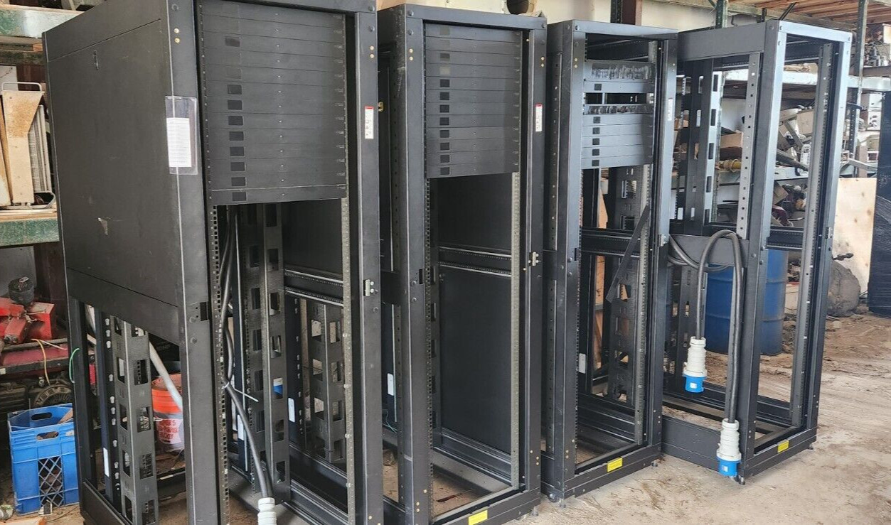 CPI Chatsworth Server 19" Rack Cabinet 42U, 28"W x 48”D x 81.75”H
