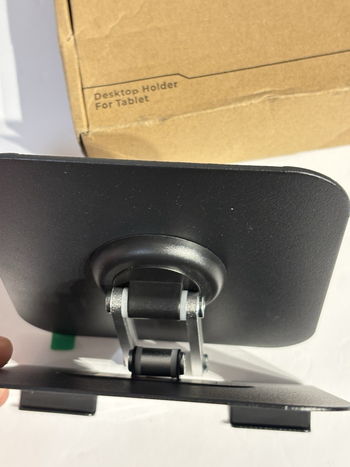 LISEN Q18 Adjustable Tablet Stand – Heavy-Duty Desktop Holder (Black) 