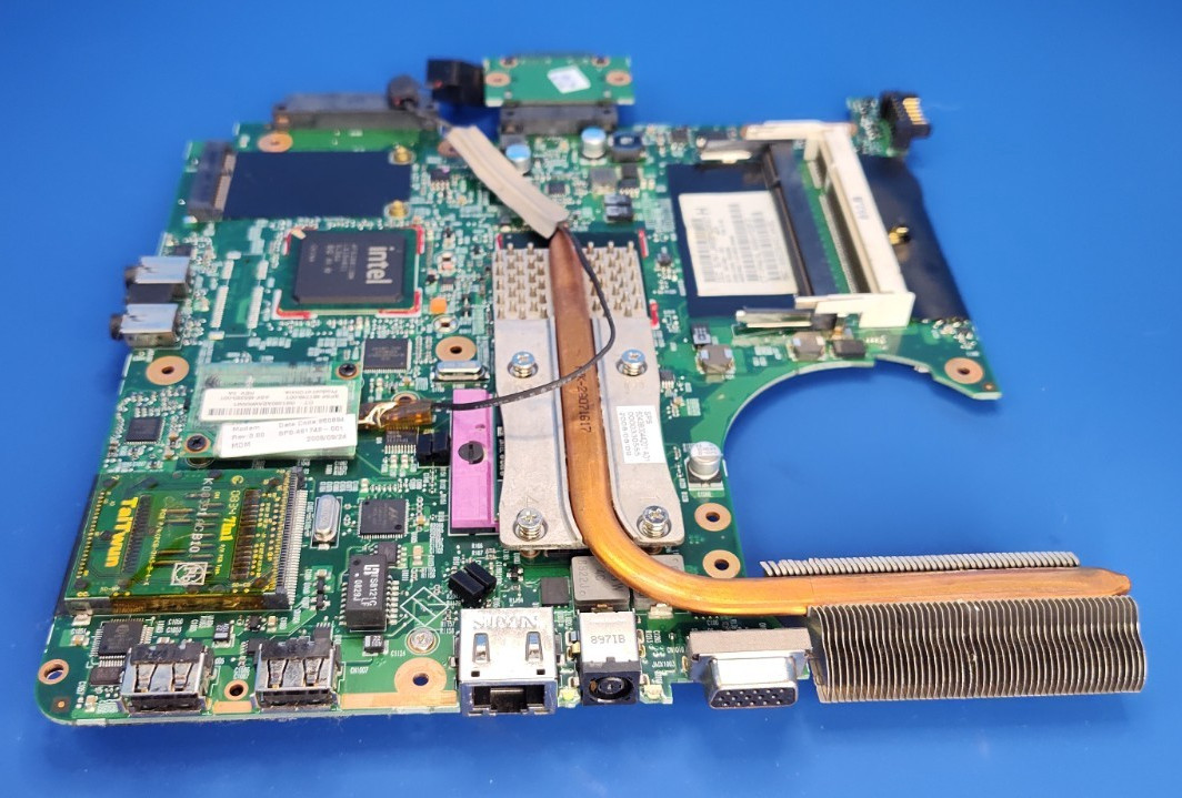 HP Compaq 6730s Laptop Socket 478 DDR2 Motherboard w/Intel Core2 CPU 501354-001