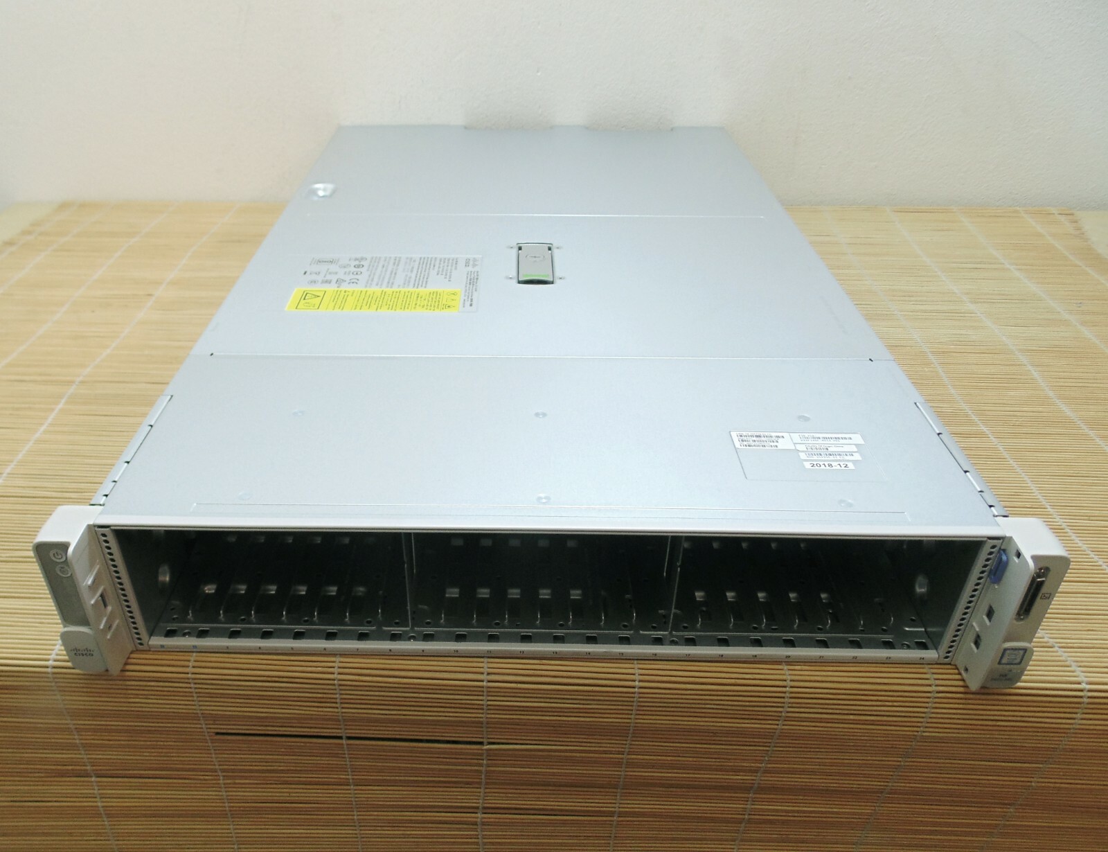 Cisco HX240C-M5SX HyperFlex HX240c M5 Node Dual AC PSU 2x HX-CPU-6140 16GB