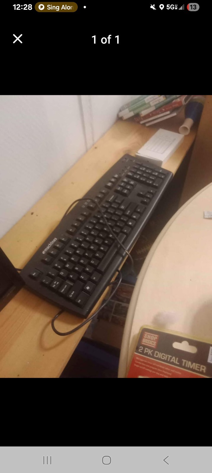 eMachines Black Wired Computer Keyboard with Numeric Keypad Gently Used No Box